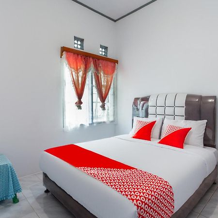 Oyo 2903 Putri Residence Syariah Bukittinggi Dış mekan fotoğraf