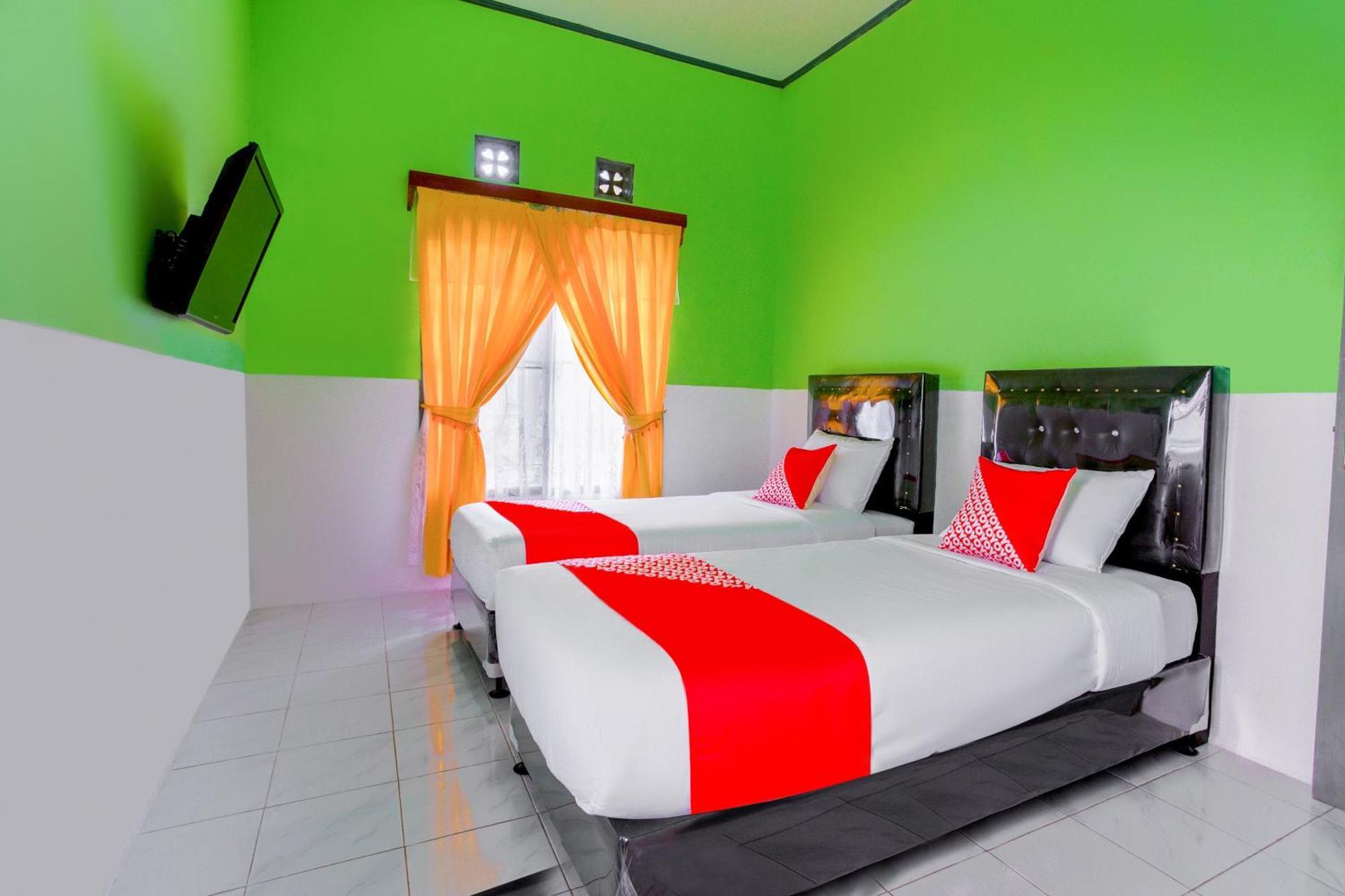 Oyo 2903 Putri Residence Syariah Bukittinggi Dış mekan fotoğraf