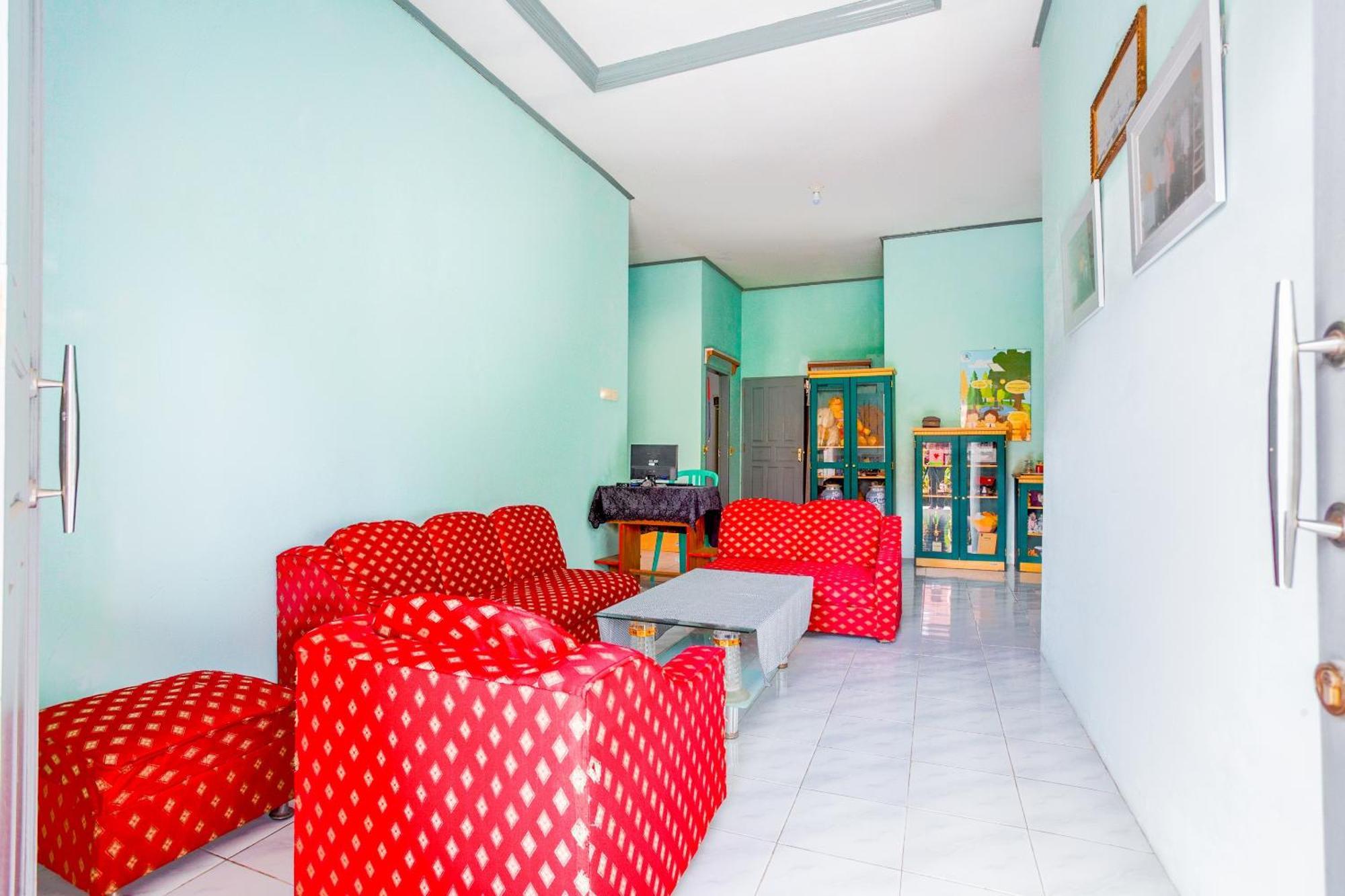 Oyo 2903 Putri Residence Syariah Bukittinggi Dış mekan fotoğraf