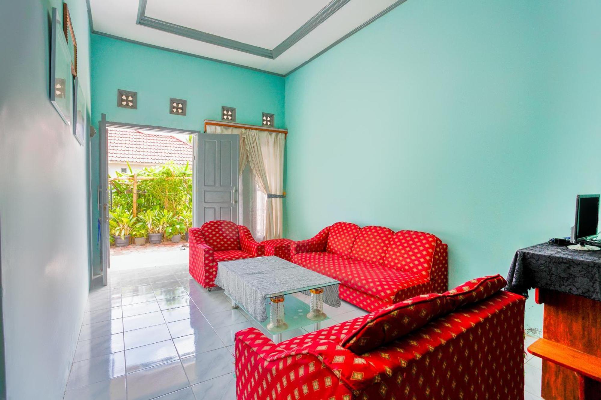 Oyo 2903 Putri Residence Syariah Bukittinggi Dış mekan fotoğraf